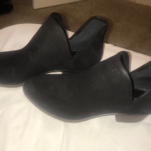 Lucky Brand black booties